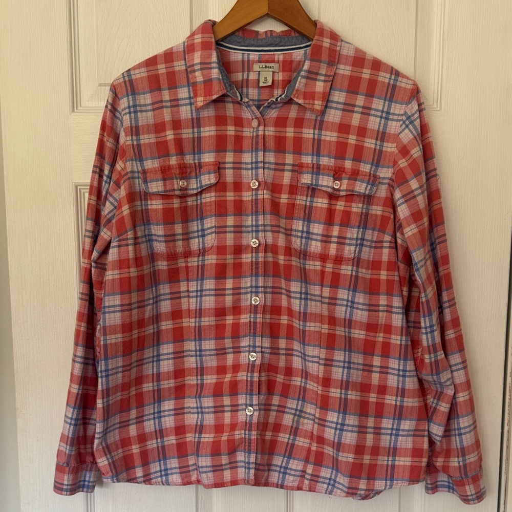 L.L. Bean Pink, Blue, & White plaid Casual Button Down Shirt